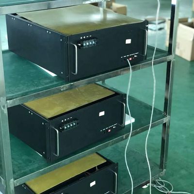 48V 200Ah BMSの太陽エネルギーの収納キャビネット100kw 3000周期
